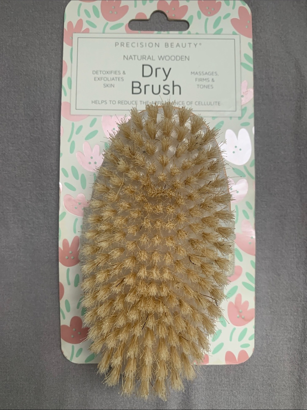 🆕- Precision Beauty Natural Wooden Dry Brush Body Care Tool